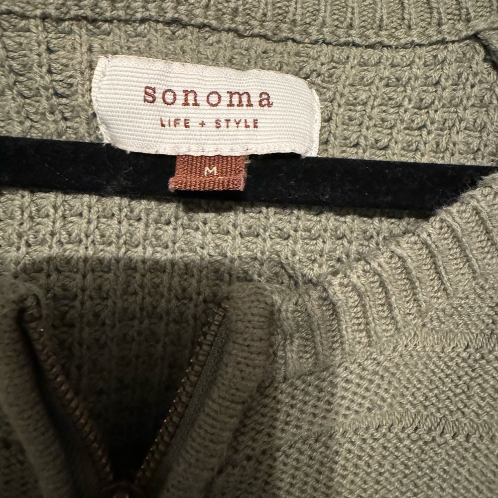 Sonoma Zip Up sweater - Olive Green - Size Medium
